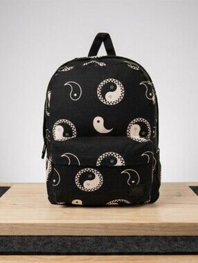 🔥NEW! VANS Black/Yin Yang backpack NWT